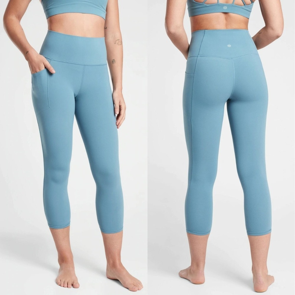 Athleta Salutation Stash 7/8 Leggings Teal Blue Powervita Size Small NWT